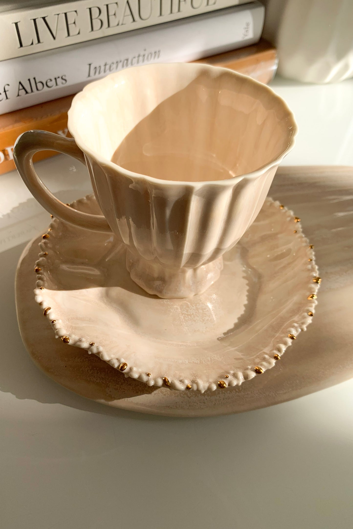 Jinjoo Gold Pearl Mini Plate 6"